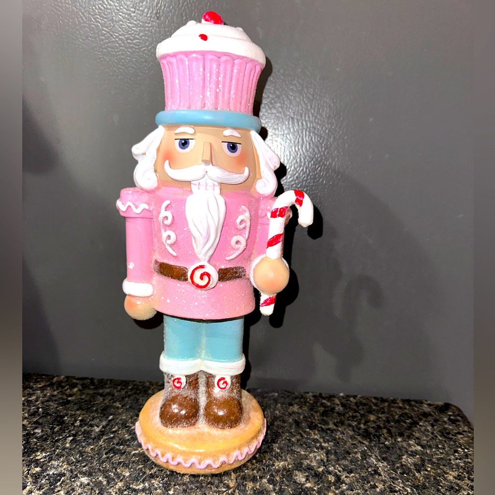 Cupcakes & Cashmere PINK Cupcake Nutcracker with Glitter Pastel accents 🩷🩵 NWT
